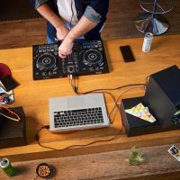 BStock: Hercules DJ Control Inpulse 300 DJ Controller - Image 4