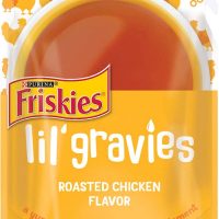 Purina Friskies LilGravies Roasted Chicken Flavor Cat Food Complement 16 1.55 oz. Pouches - Image 5